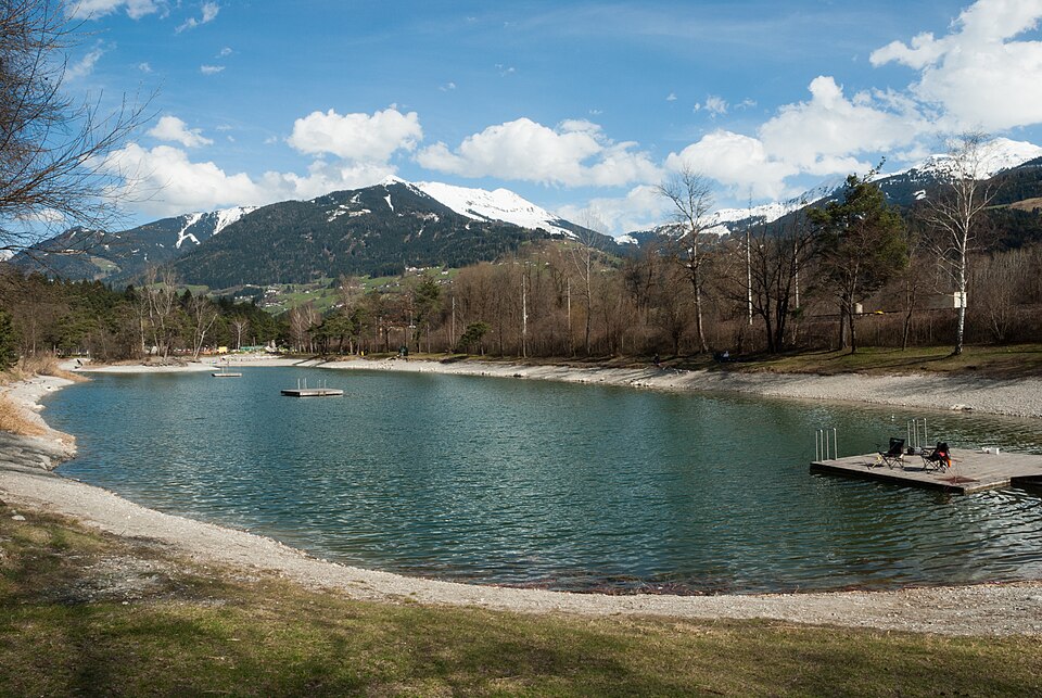 Weisslahn, Ost