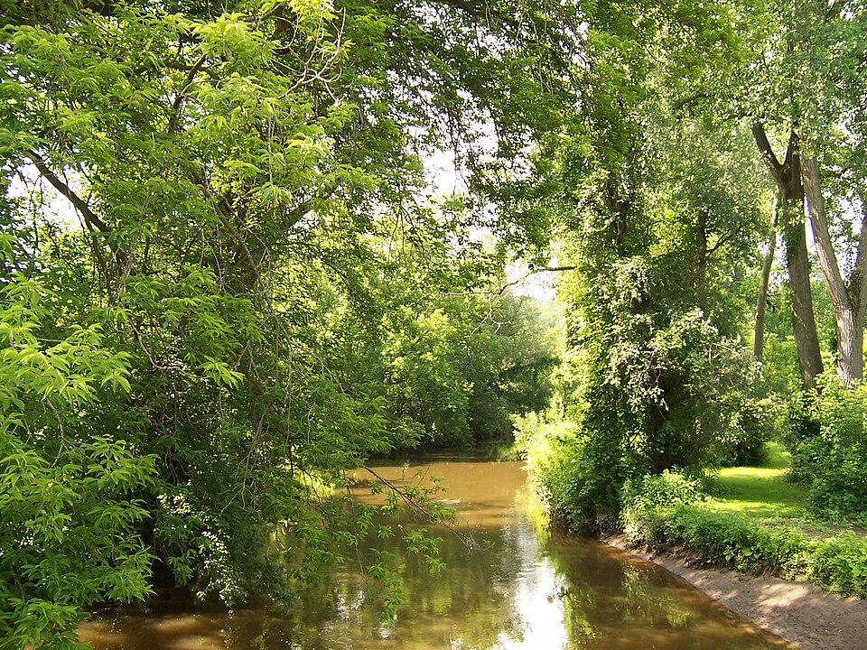 Irondequoit Creek above Blossom Rd near Rochester, New York