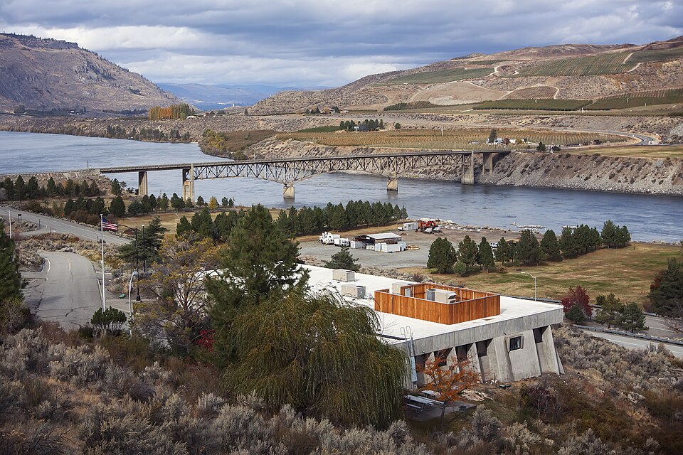 Columbia River at Bridgeport, Washington