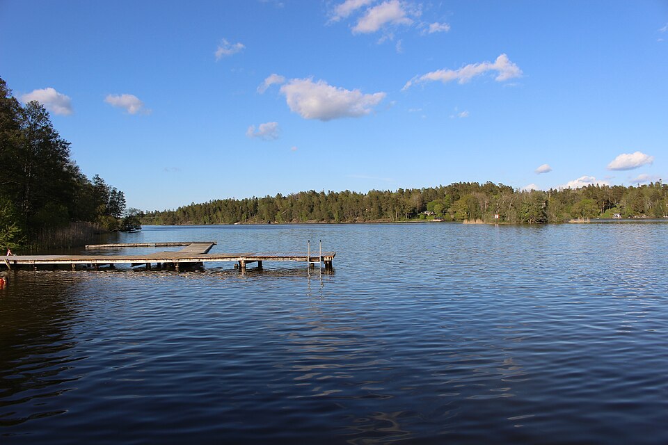 Valloxen, Särstabadet
