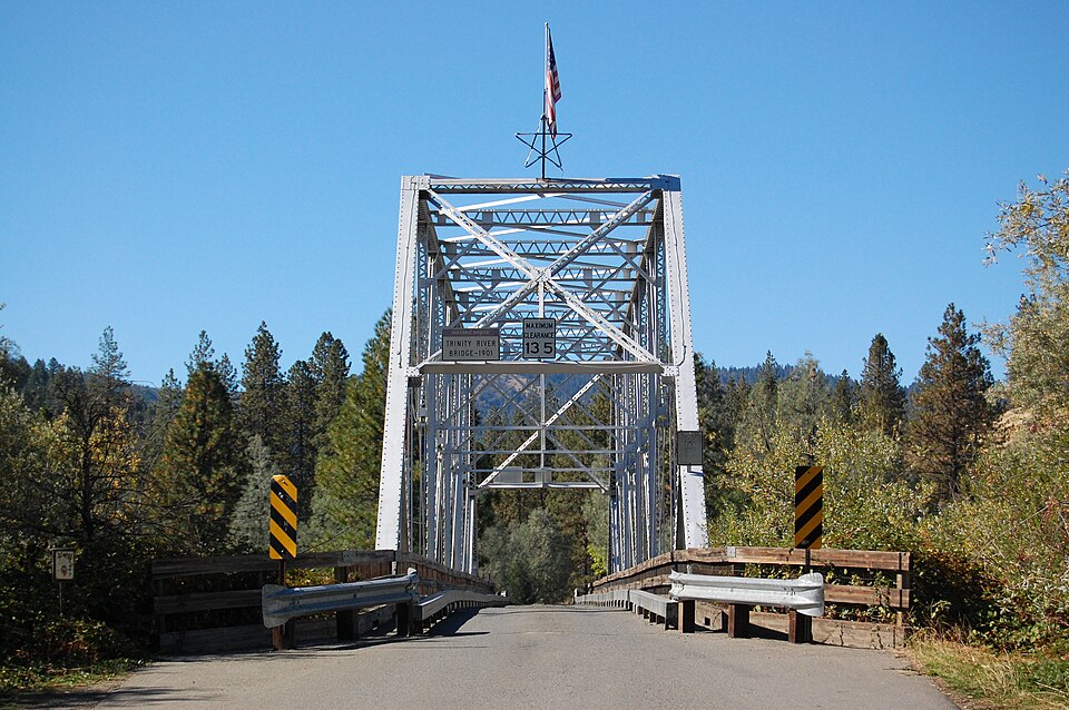Trinity River A Lewiston, California