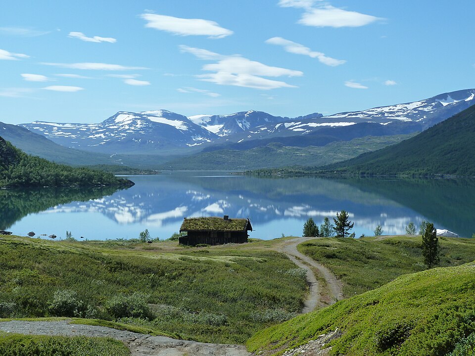 Nedre Sjodalsvatn