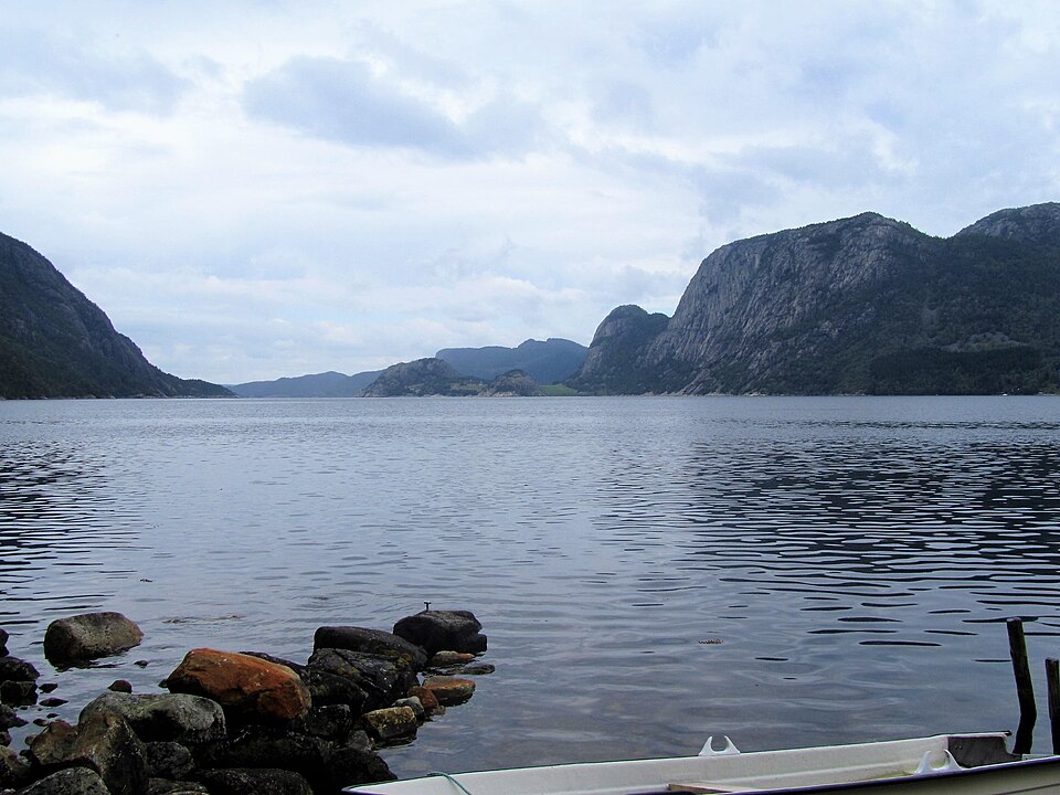 Årdalselva