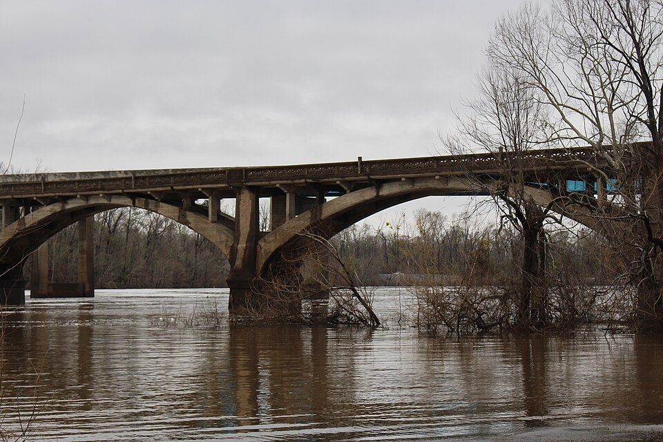 Apalachicola River at Chattahoochee, Florida